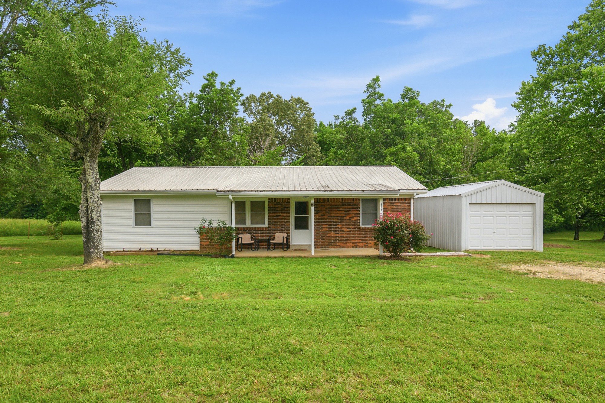 9198 Highway 114, W