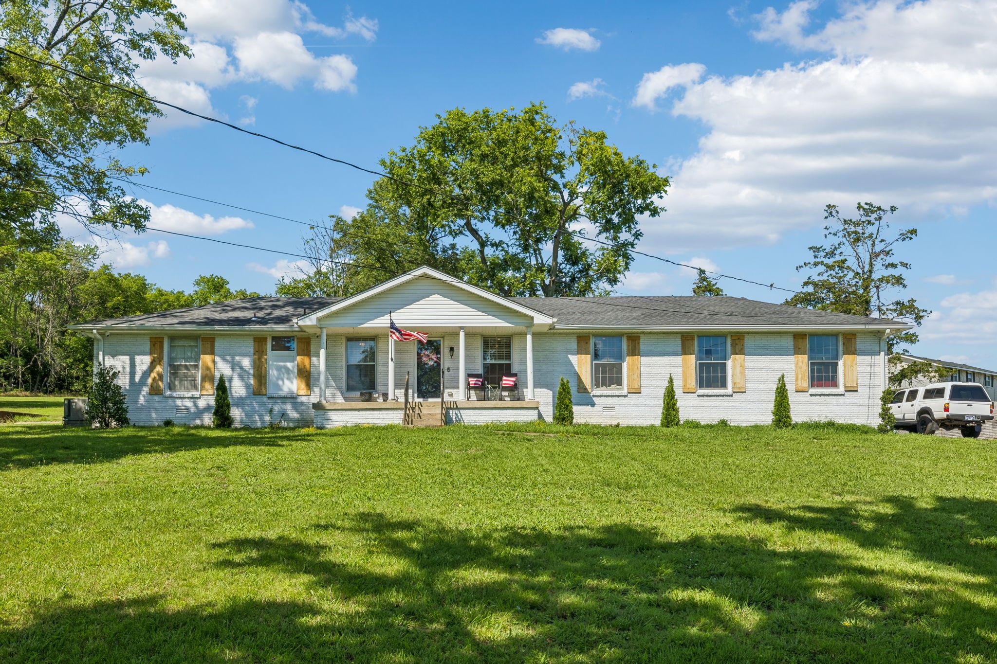301 Northside Dr