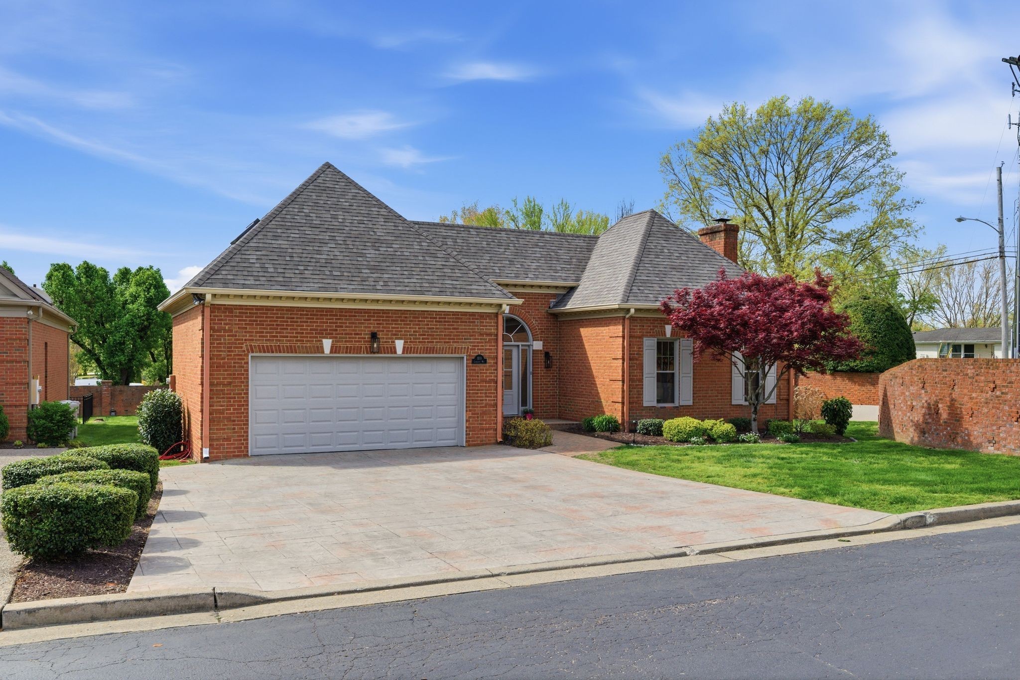 100 Carriage Way