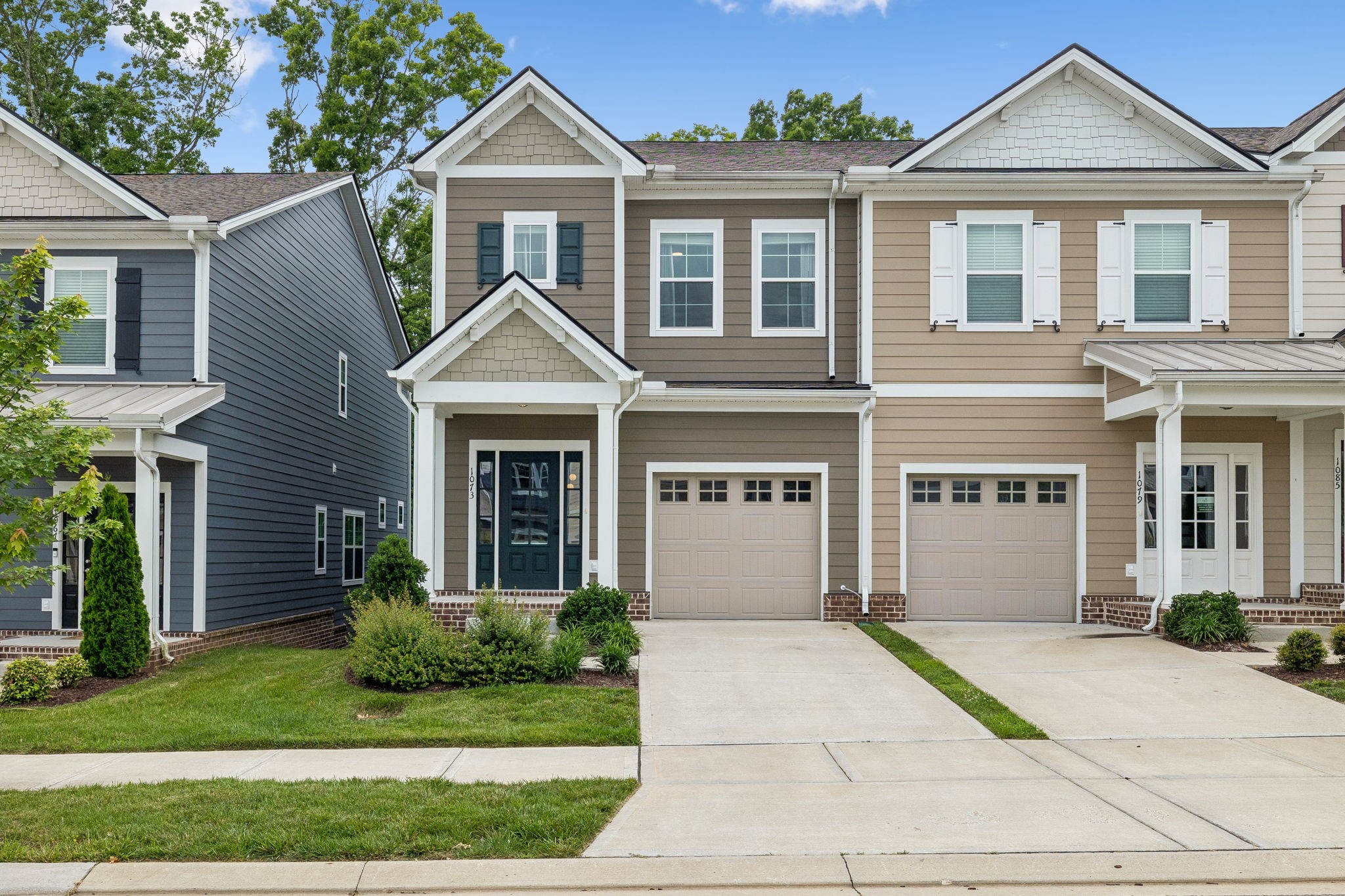 1073 Sweetleaf Dr