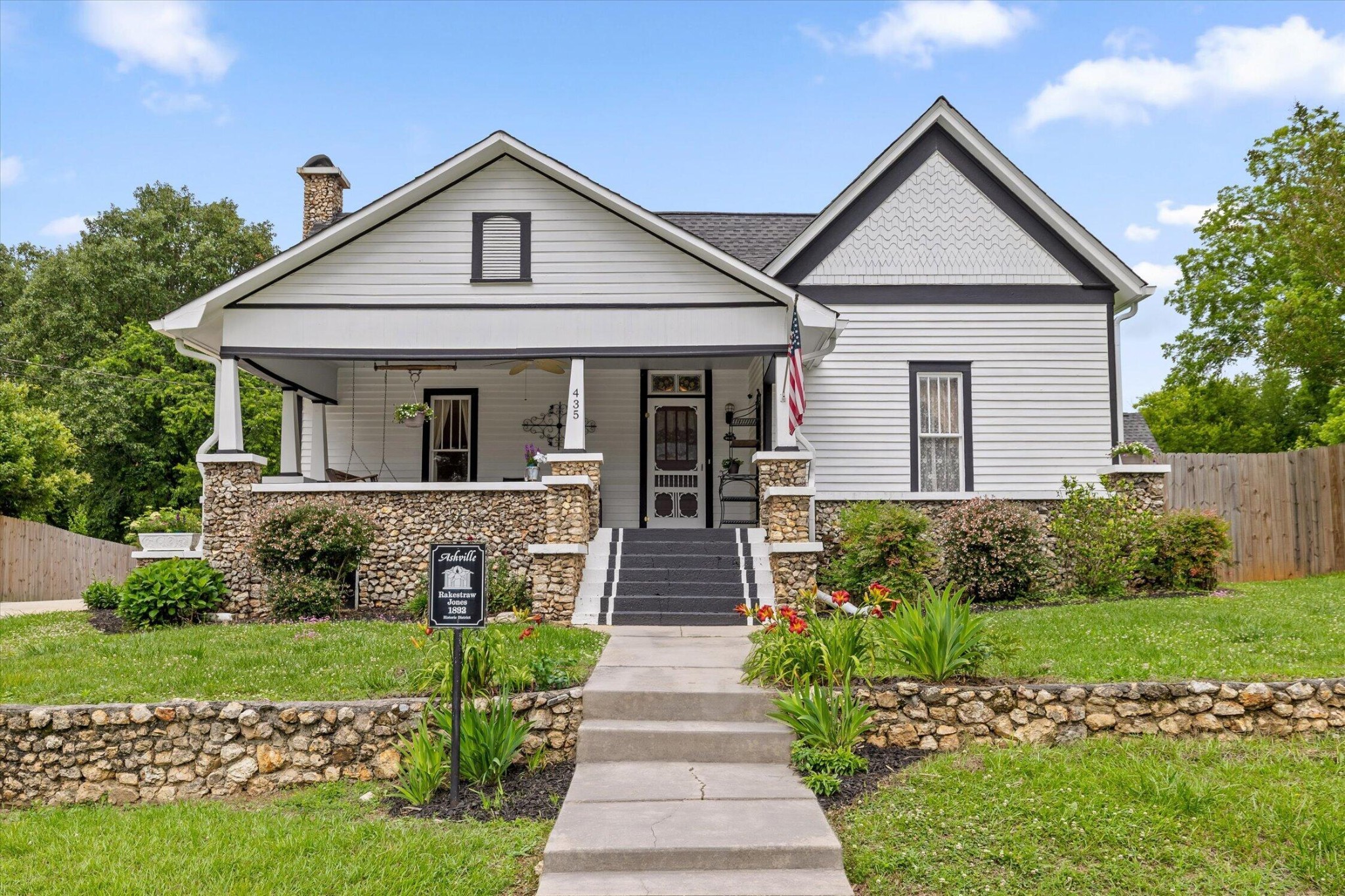 435 5th Street