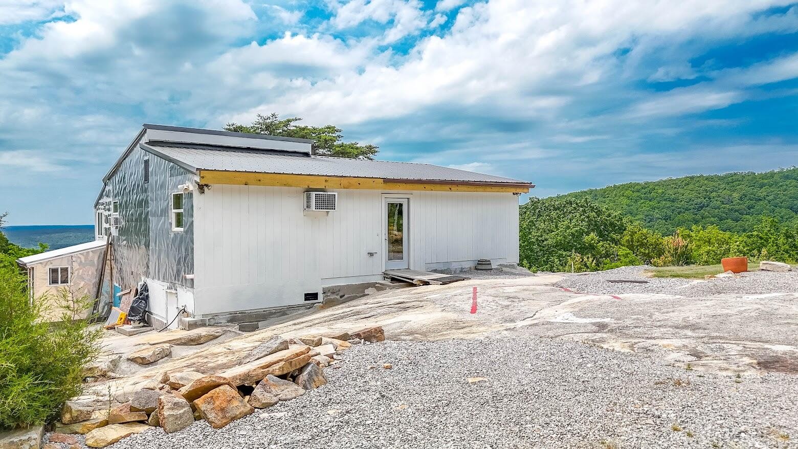1407 Holloway Ridge Road