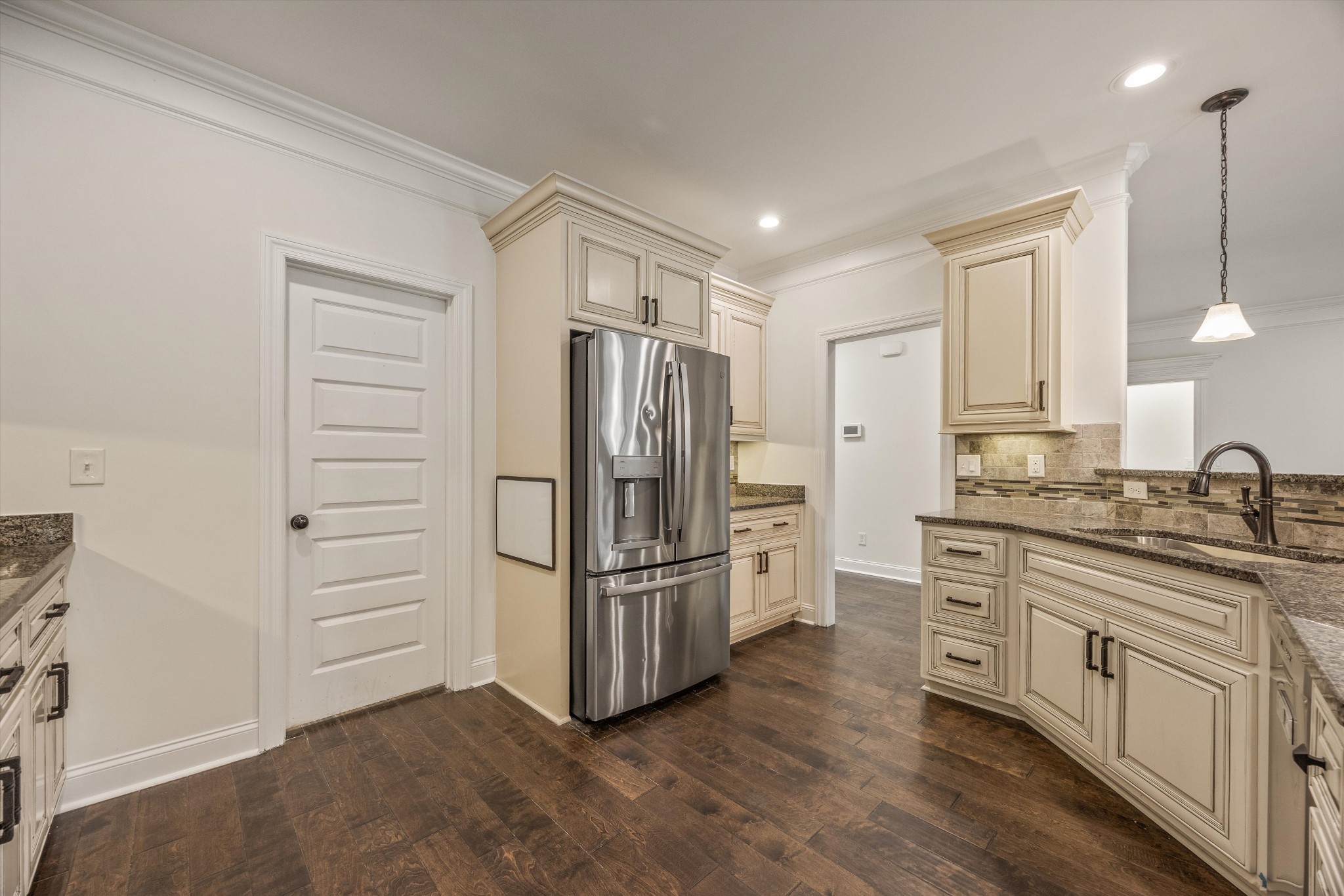 29 Knotting Hill Dr