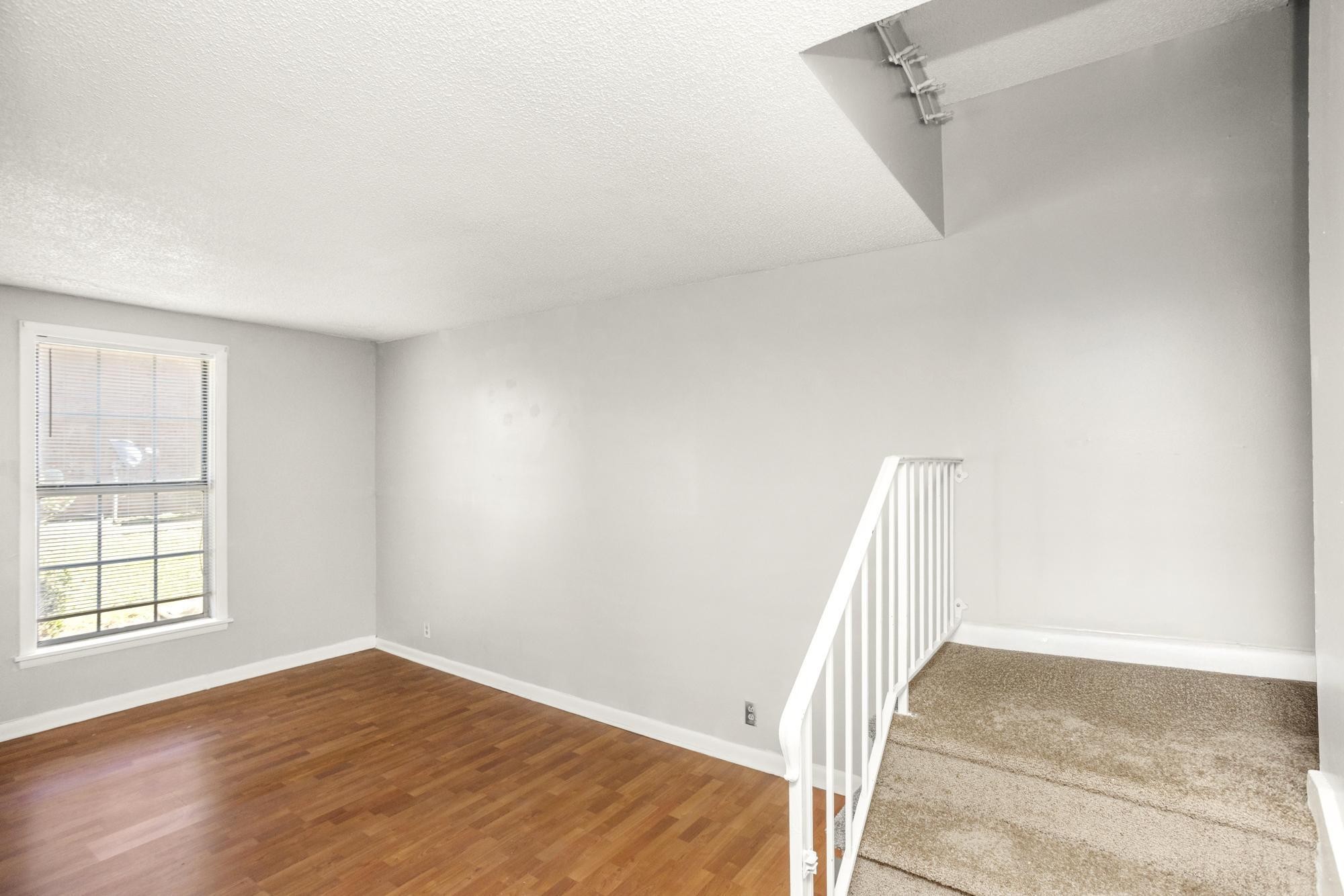 323 Forest Park Rd