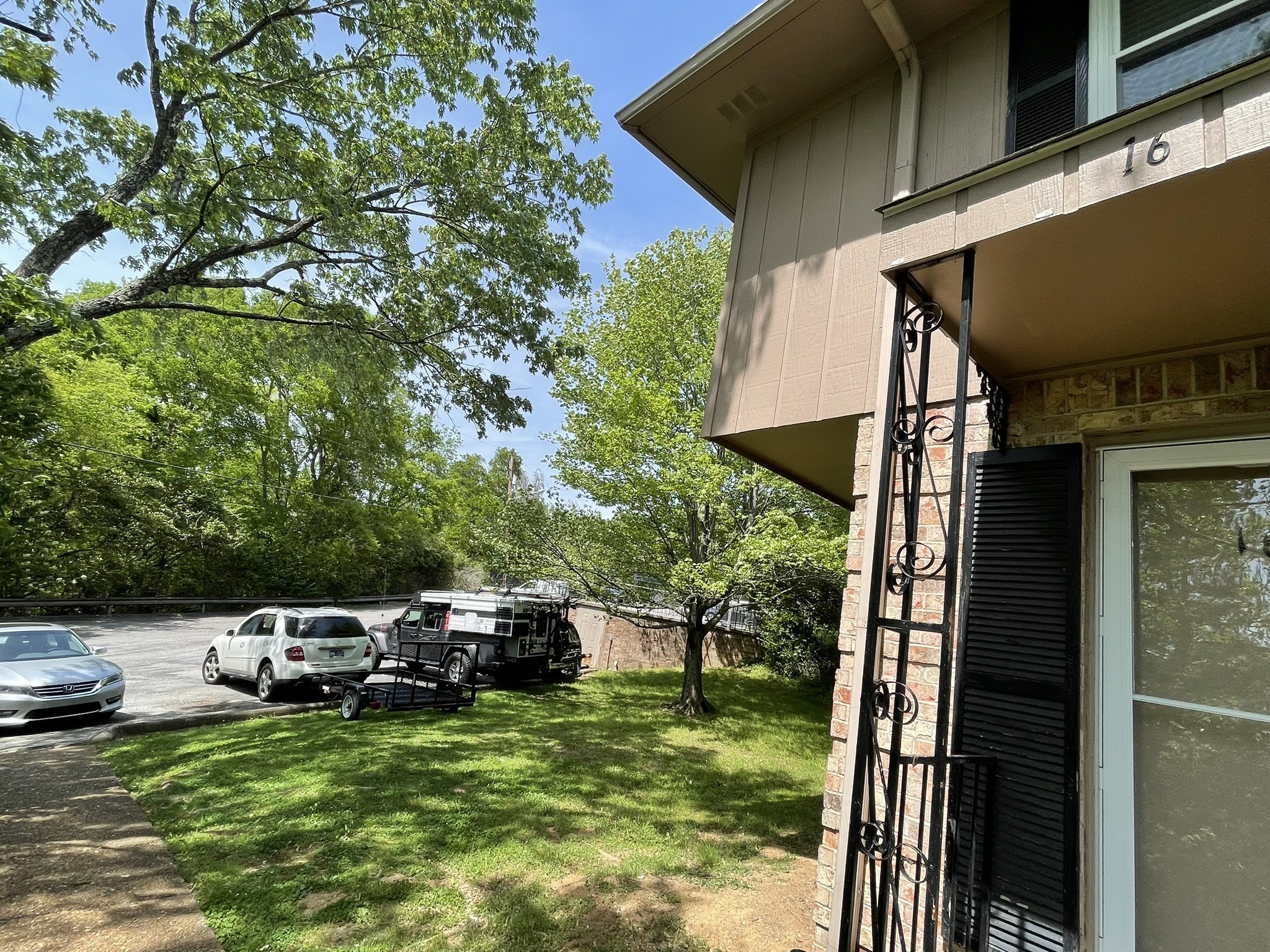 110 Bellevue Rd
