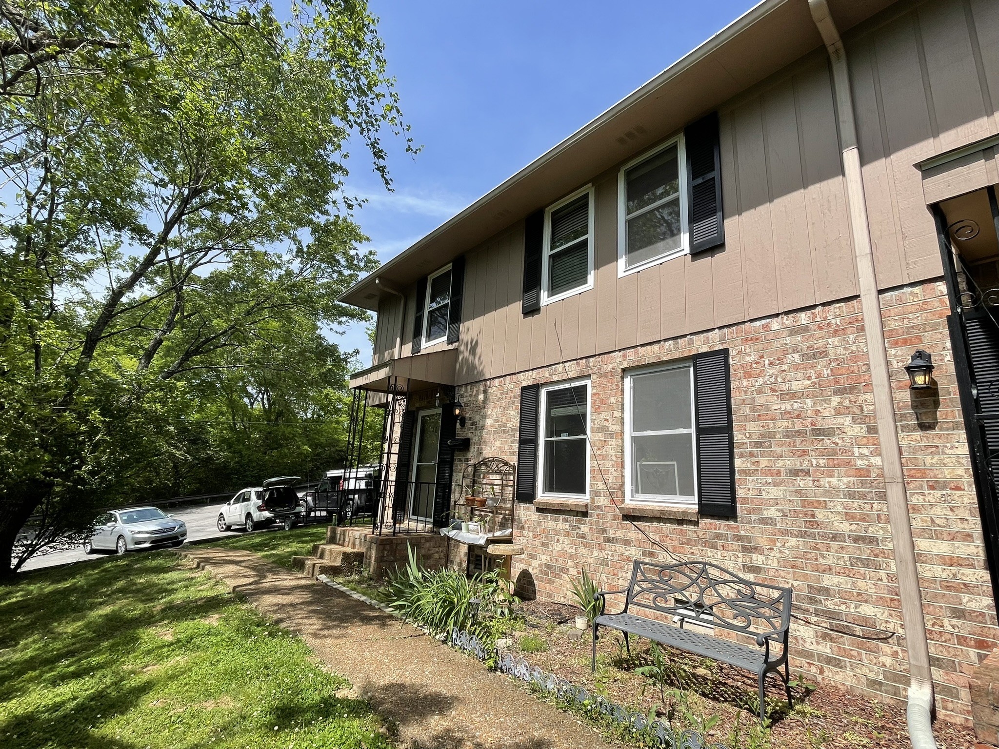 110 Bellevue Rd