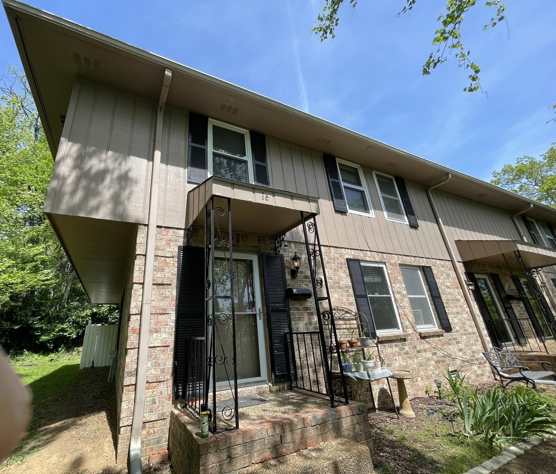 110 Bellevue Rd
