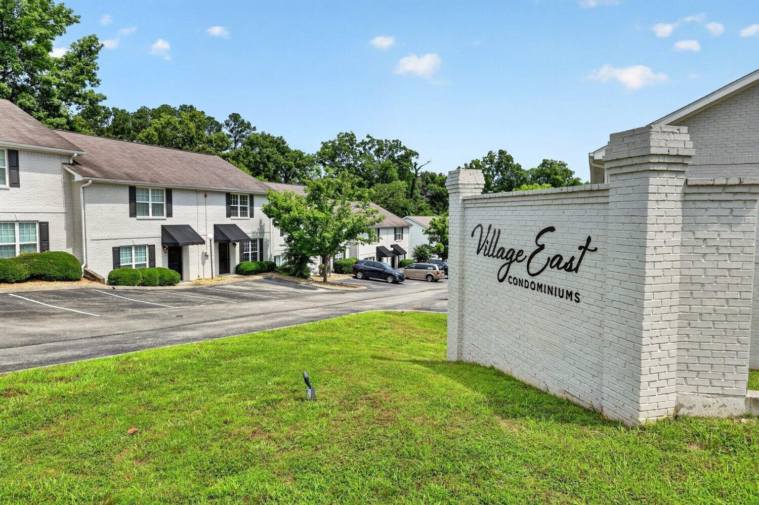 1125 Maple Tree Lane