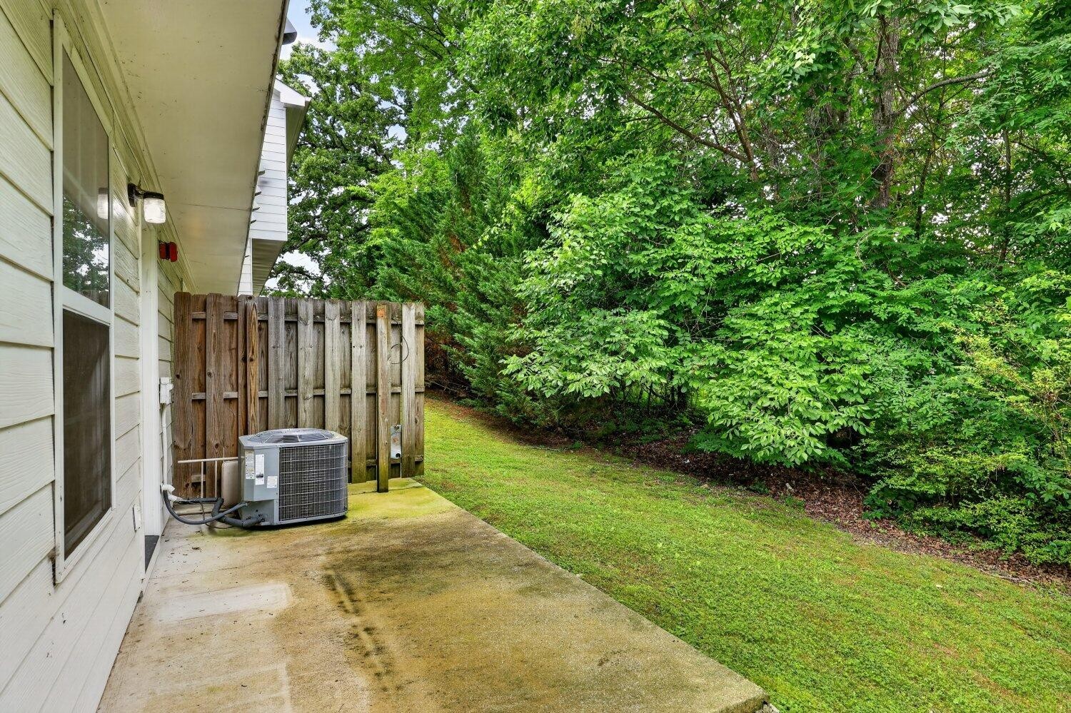 1125 Maple Tree Lane