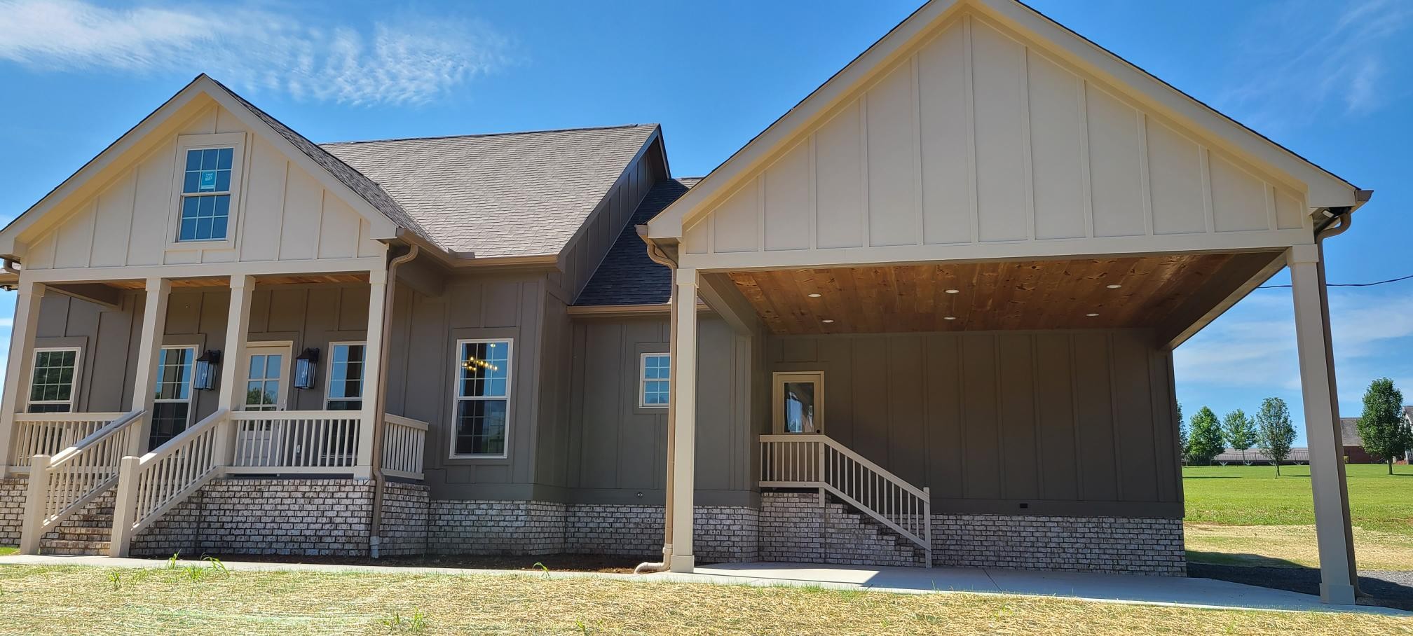 2115 SIMS ROAD