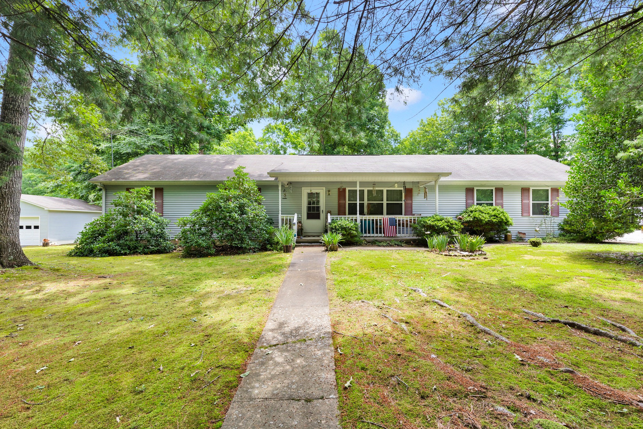 111 Cascade Spring Rd