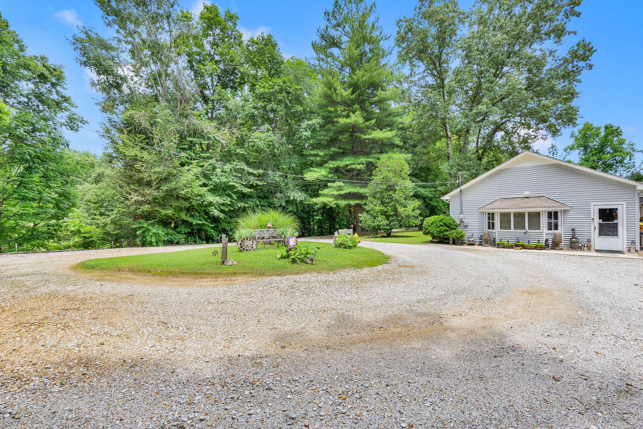 111 Cascade Spring Rd