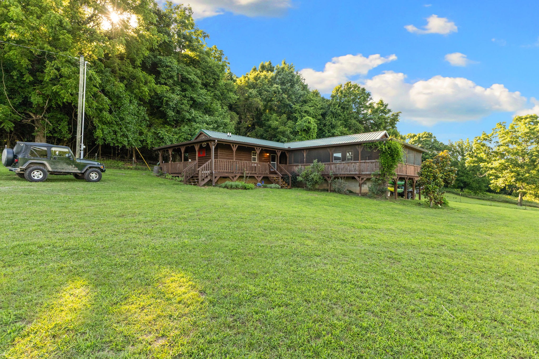 8031 Palmore Hollow Ln