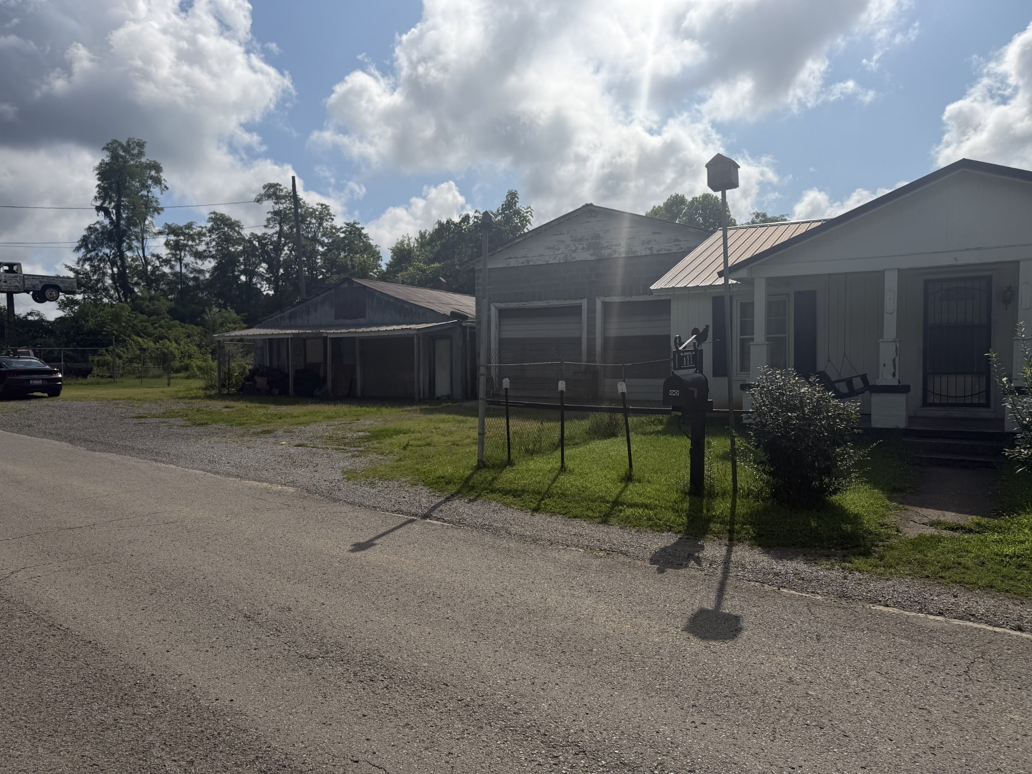 712 Fisher Ave