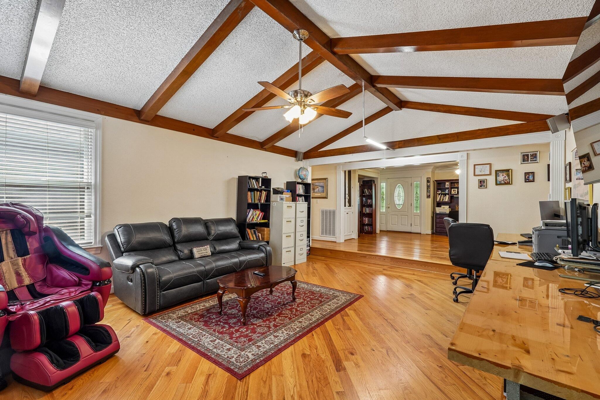 2351 Long Hollow PIKE