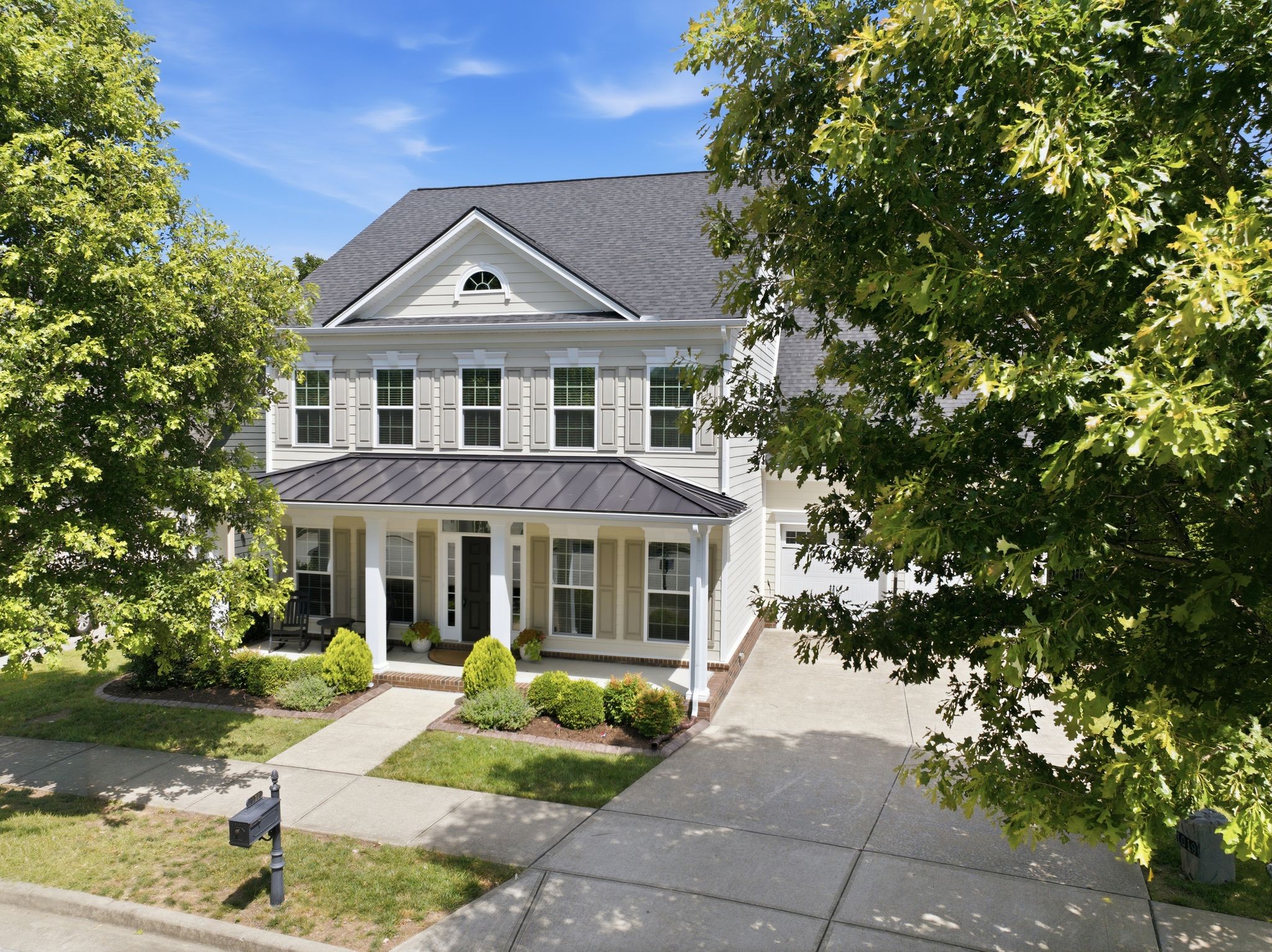 1017 Linden Isle Dr