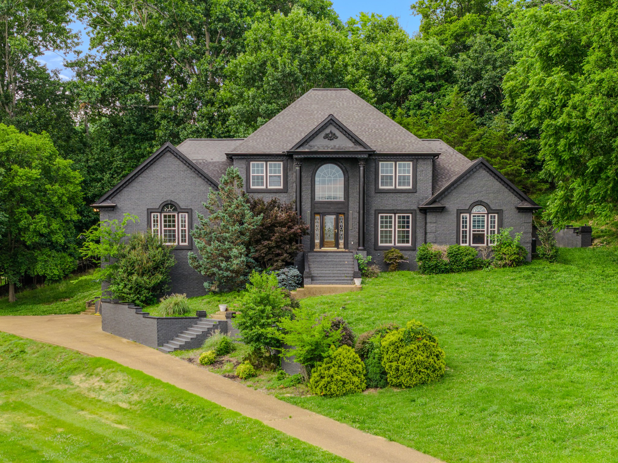 537 Natalie Dr
