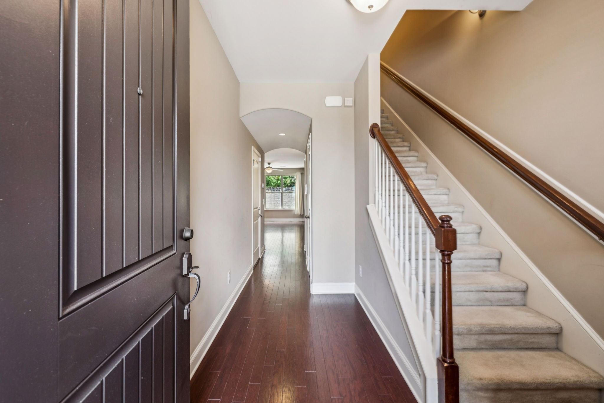 419 Waterbrook Dr