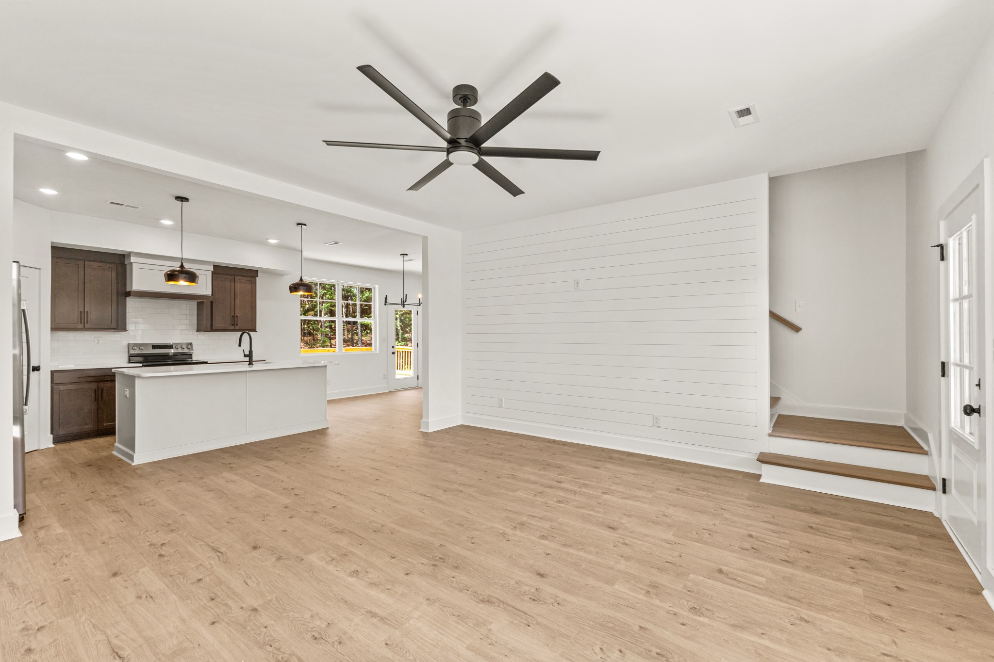 1001 Walnut Grove Rd