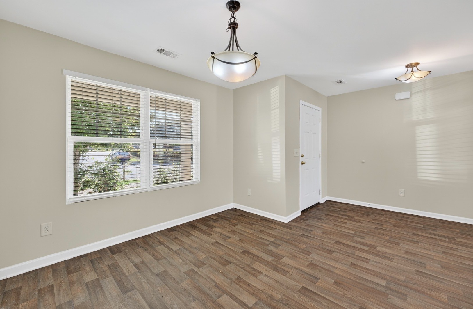 108 Suggs Dr