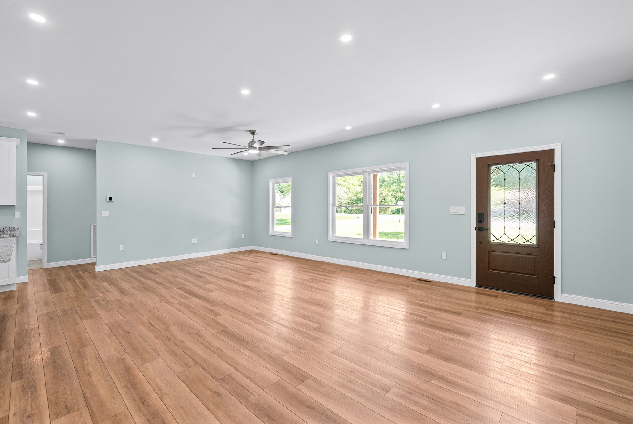 15 Locust Dr