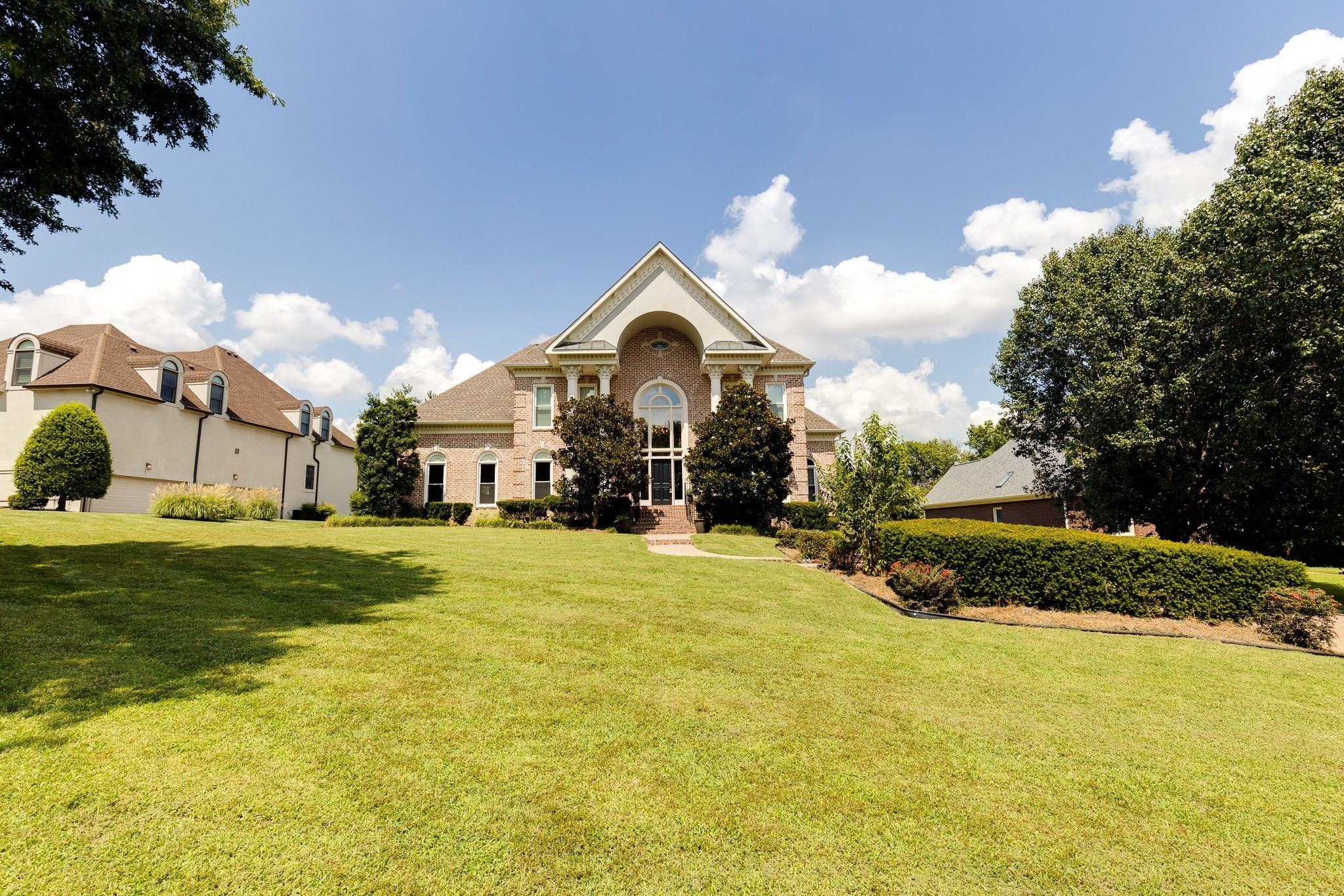 5172 Remington Dr