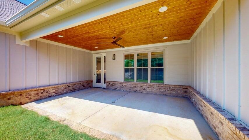 166 Arthur Lane, NW