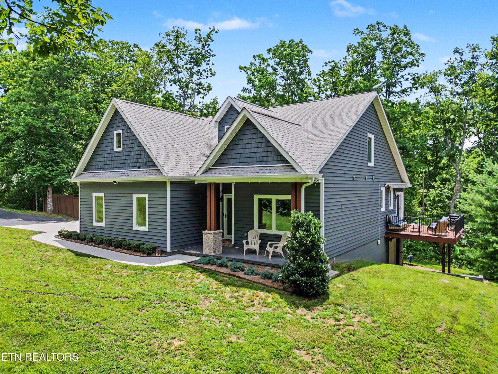 9133 Lynnwood Lane