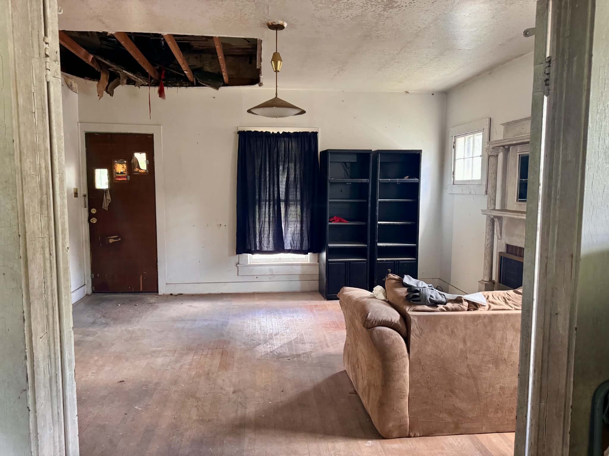 109 S Elm St