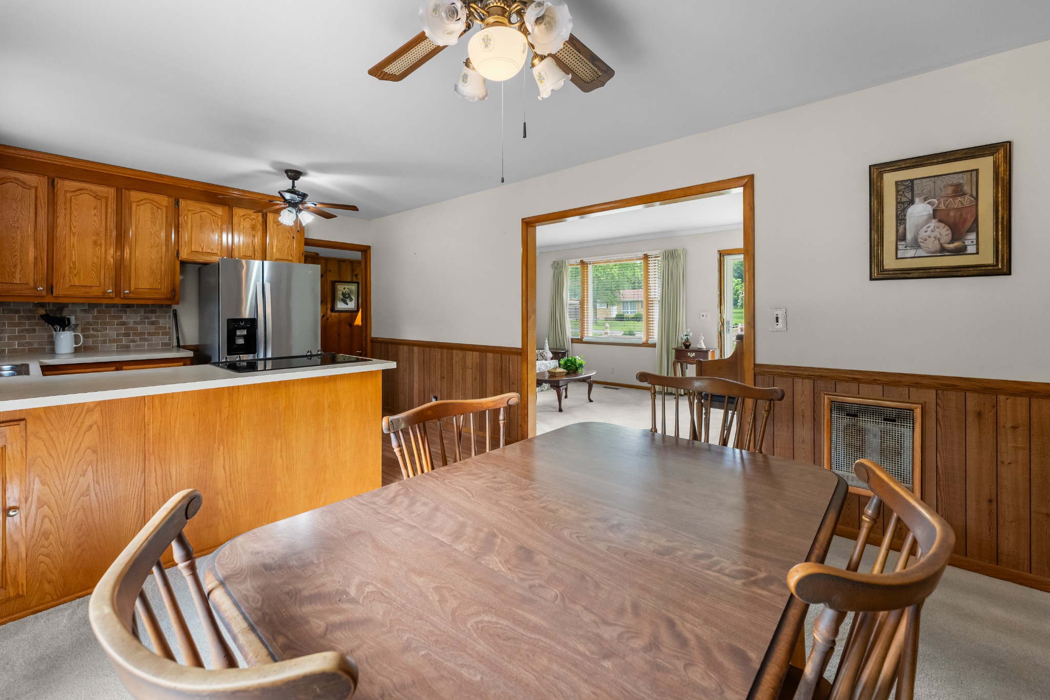 102 Robinhood Cir