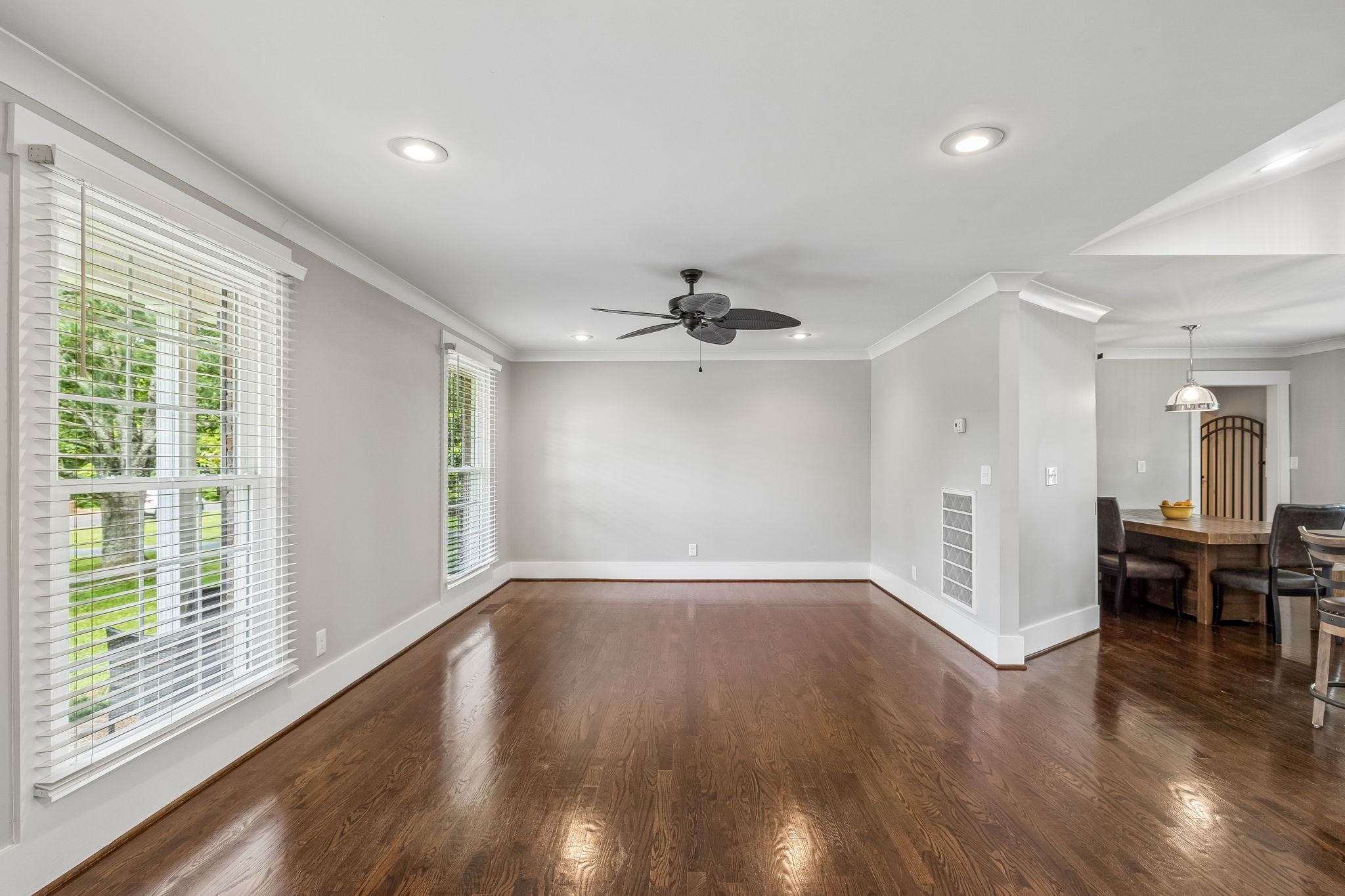101 Century Oak Dr