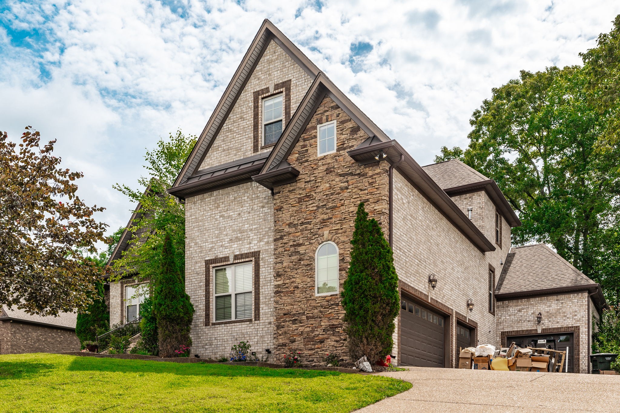 357 Windhaven Bay