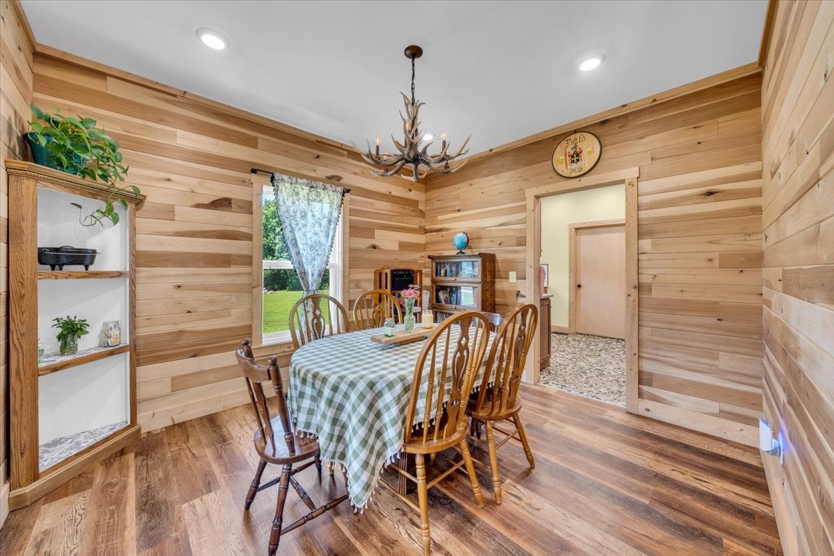 178 Walnut Creek Dr