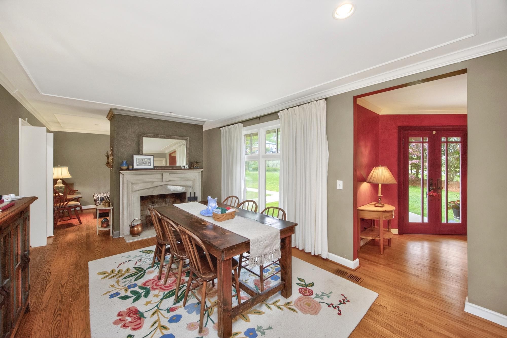 301 Browning Rd