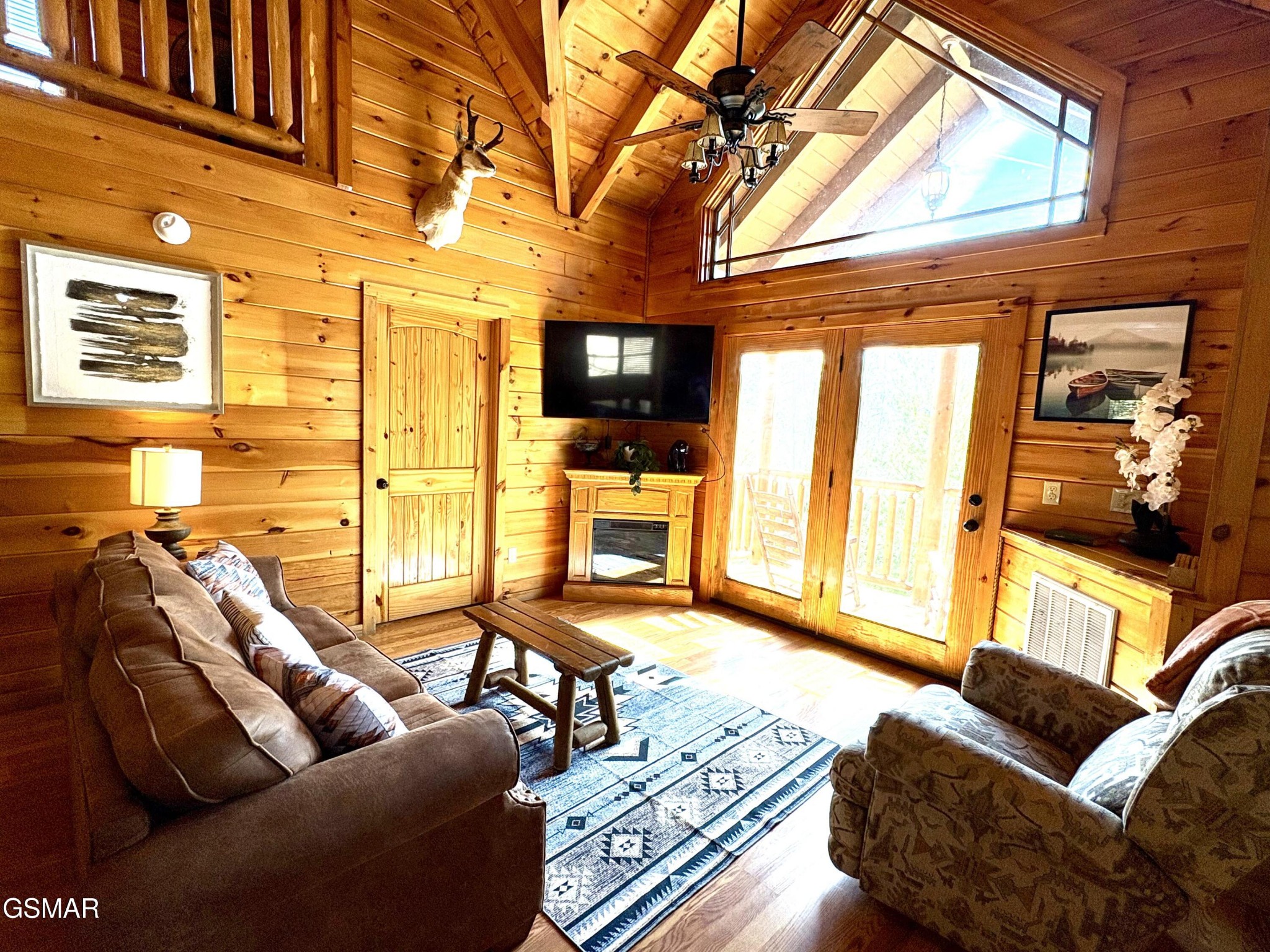 2738 Cats Paw Lane