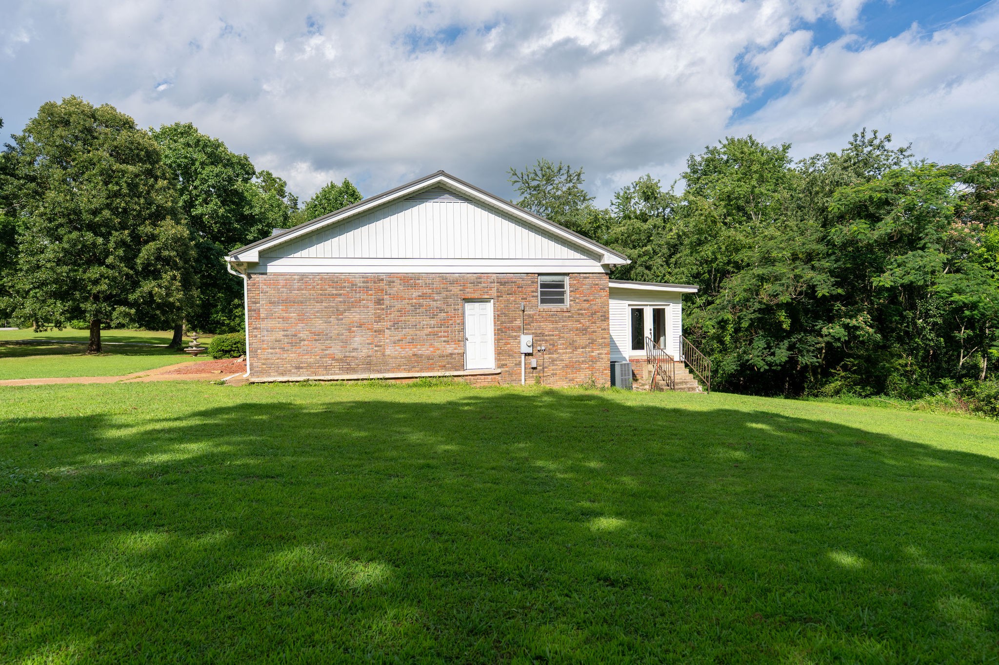 159 Mindy Dr