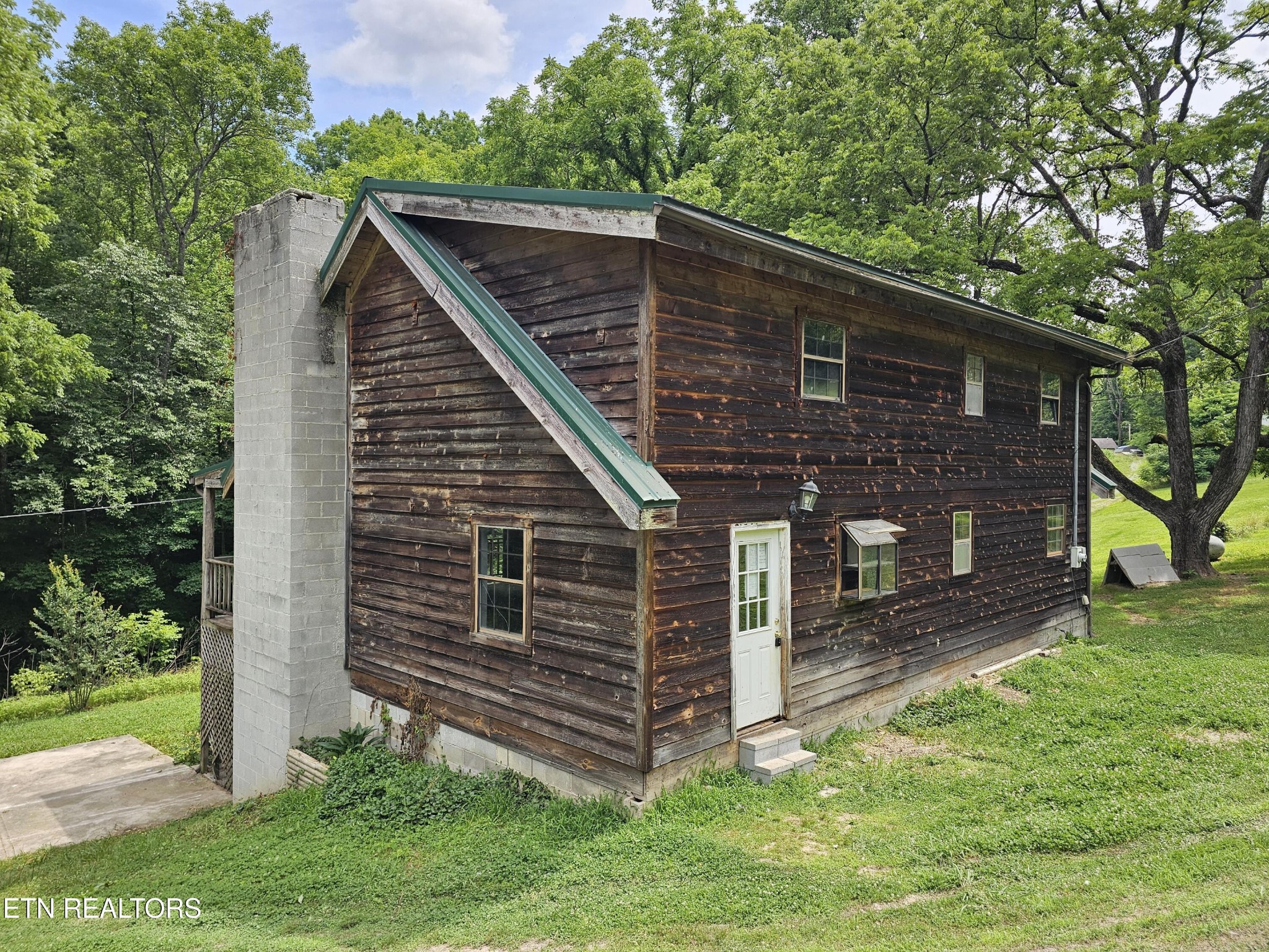 264 Old Long Hollow Rd