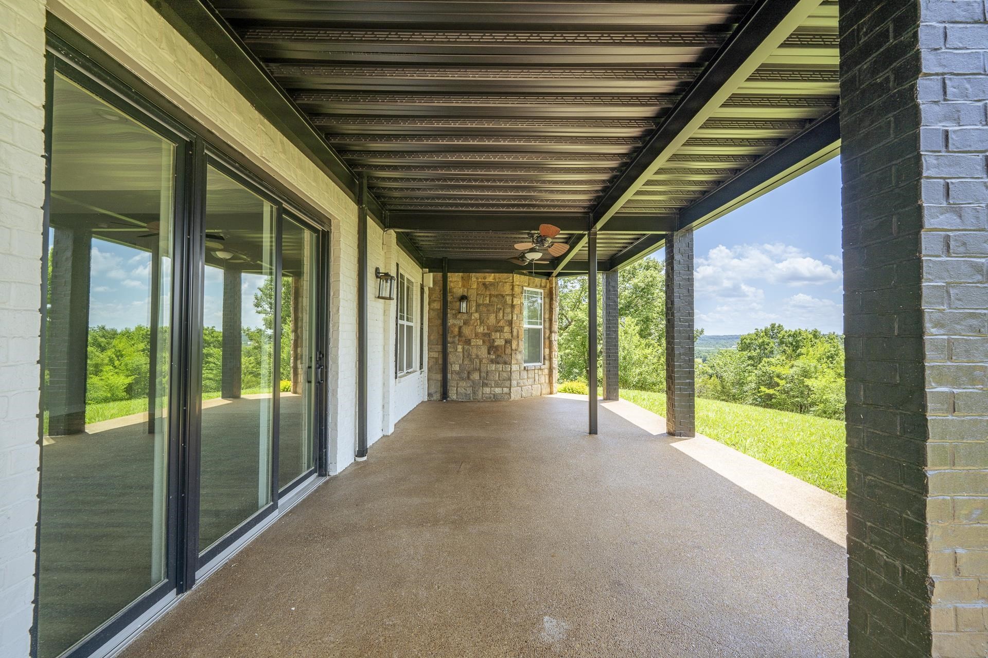851 RIVERS EDGE DR