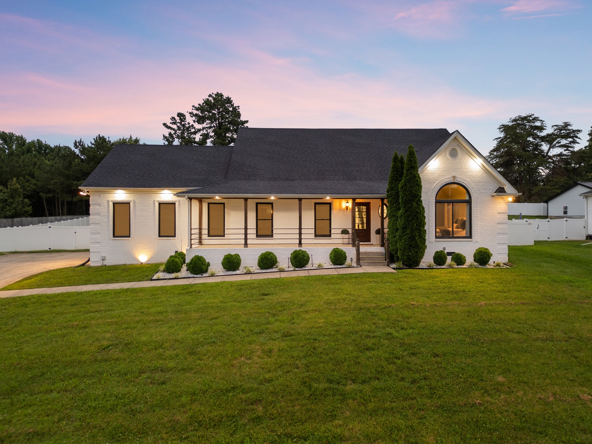 1033 Kacie Dr