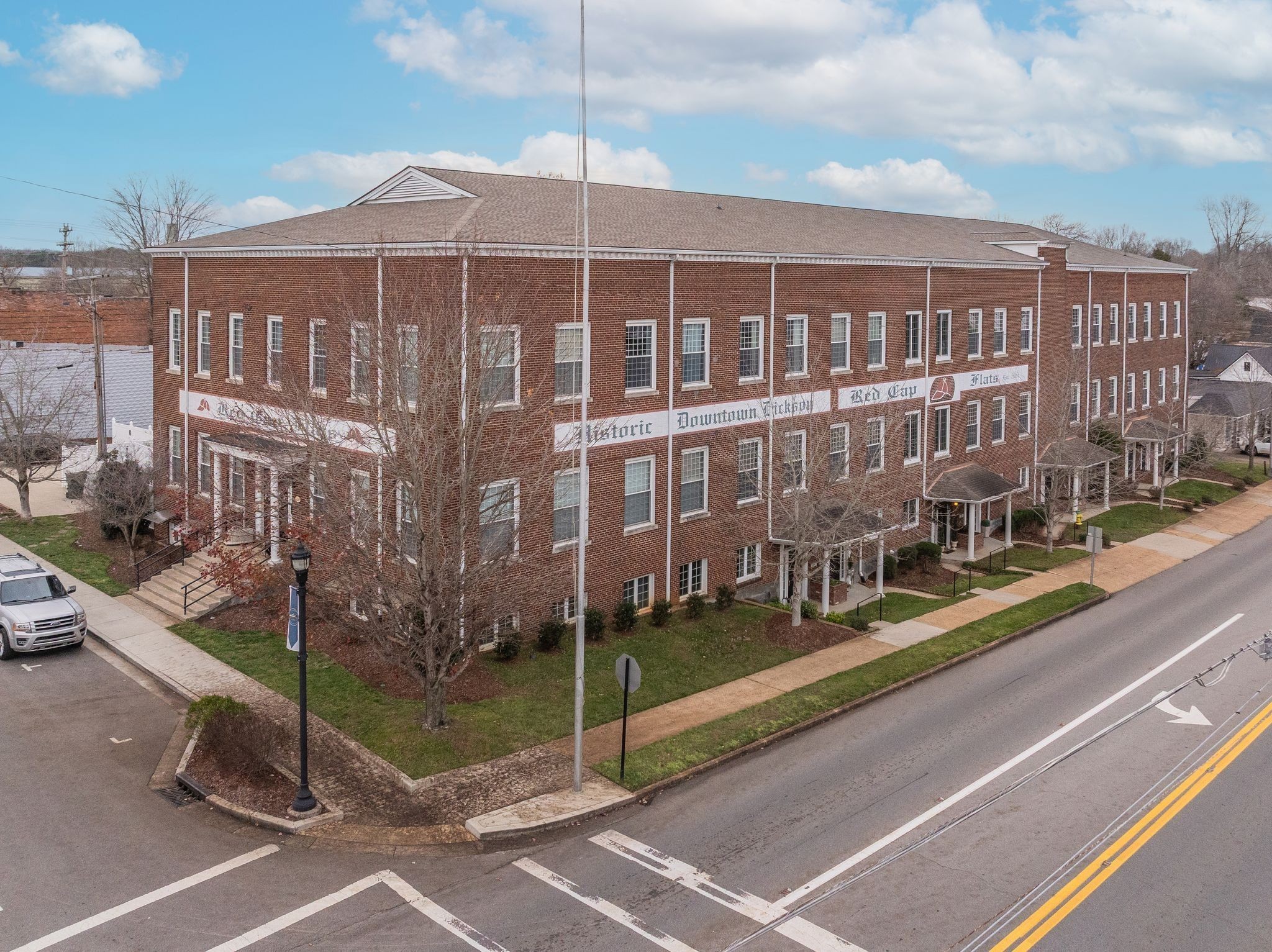 202A West College Street