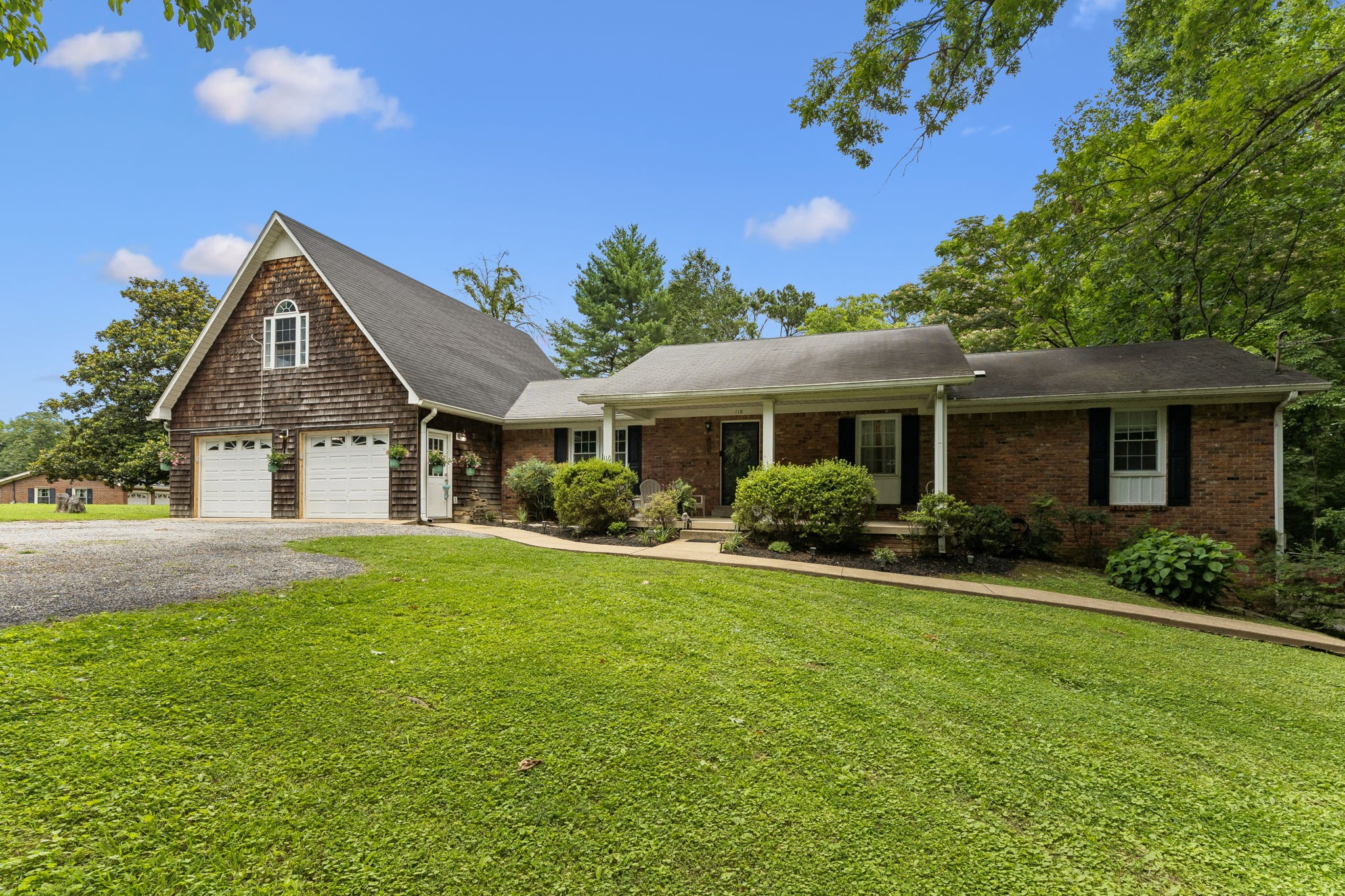 110 Jefferson Dr
