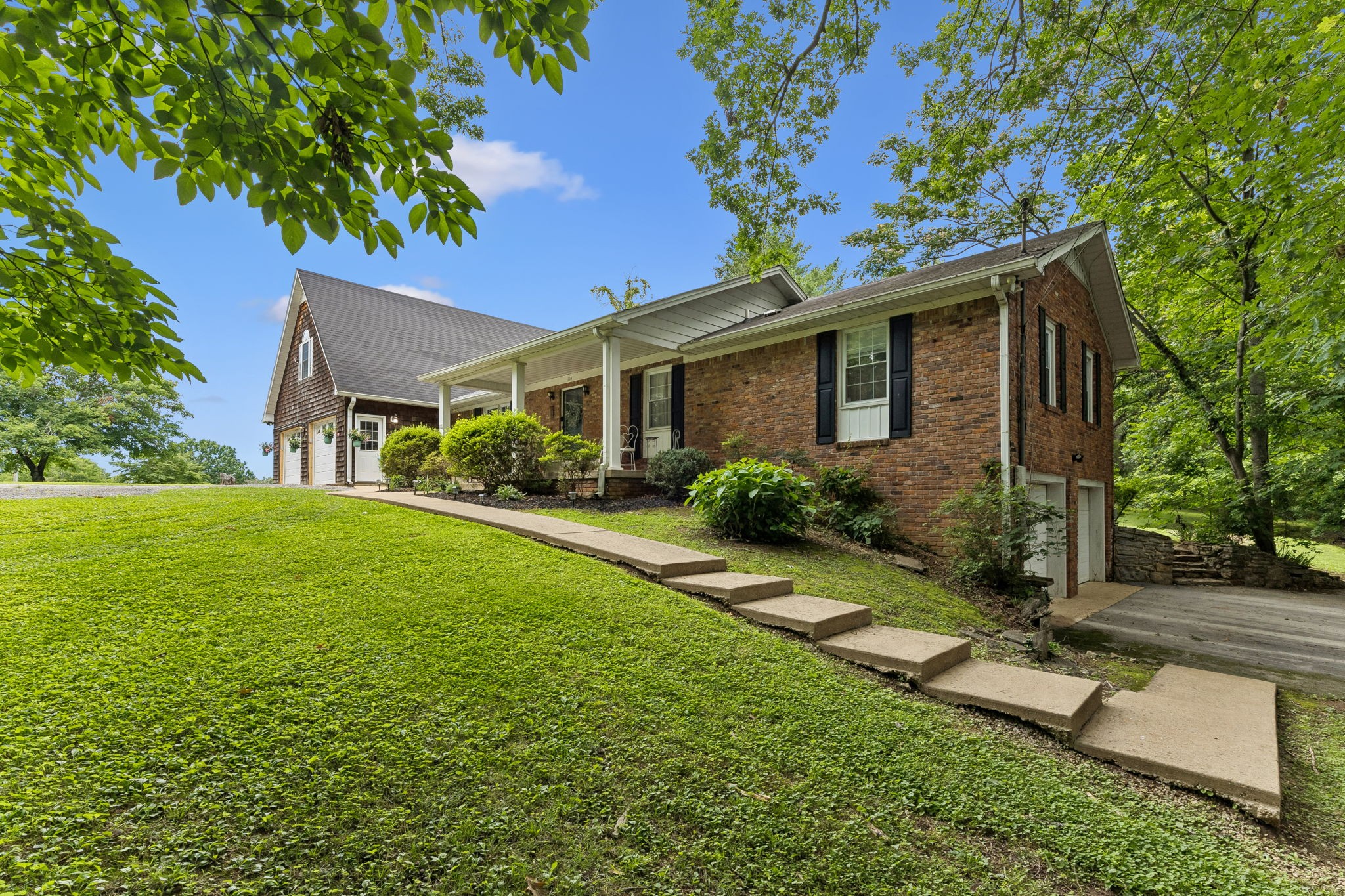 110 Jefferson Dr