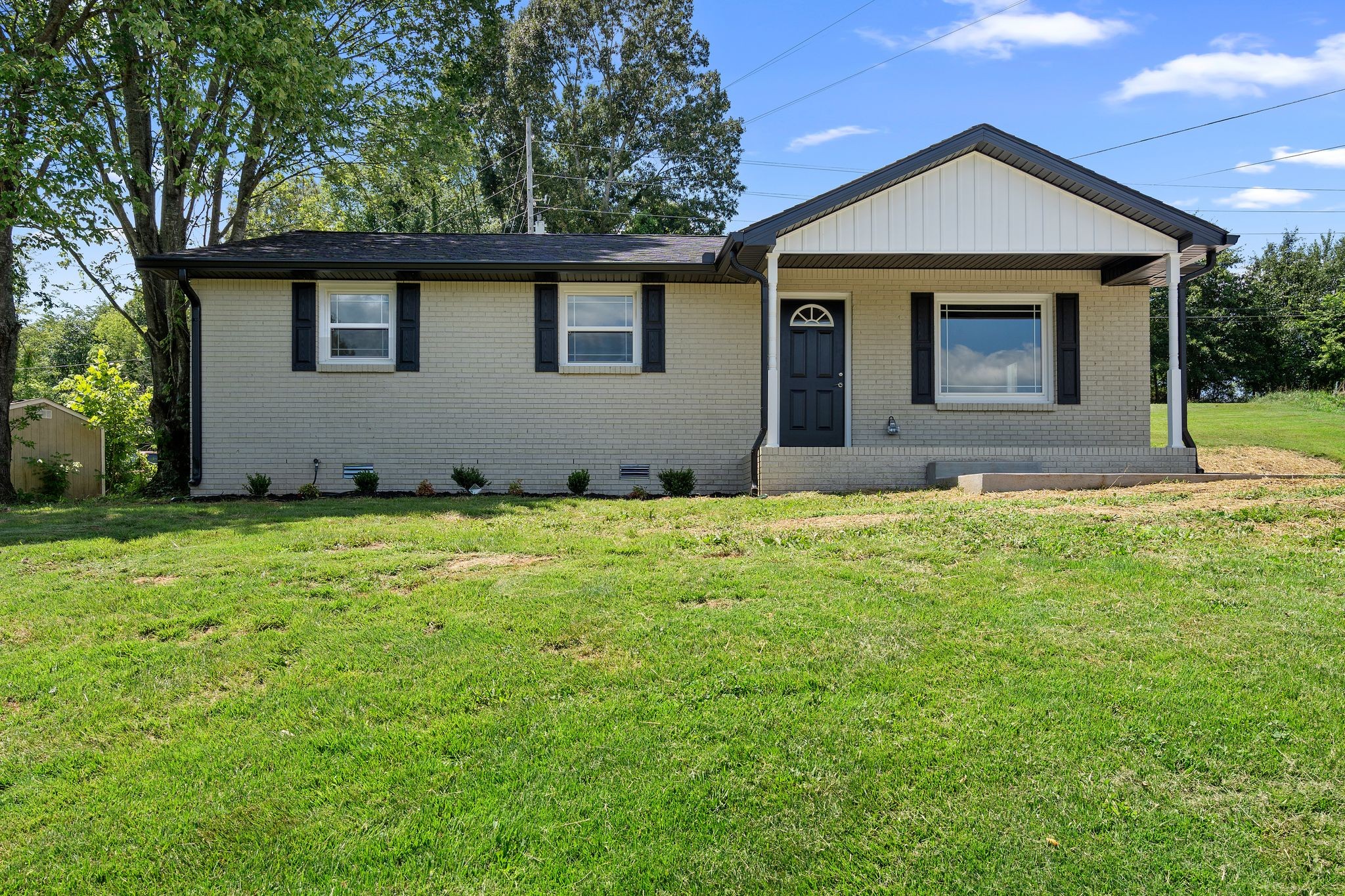 3776 John Taylor Rd
