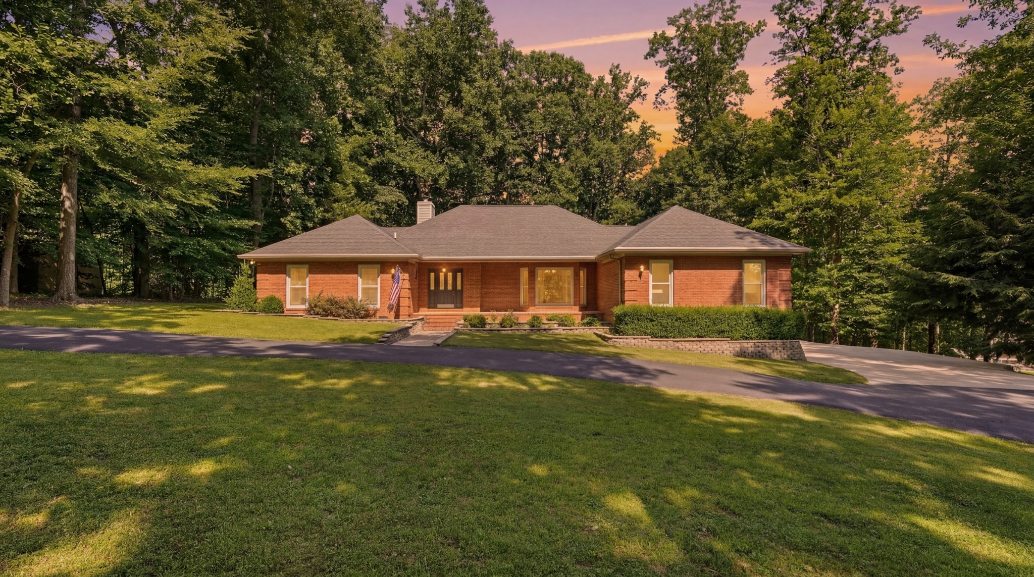 419 Laurel Crown Rd