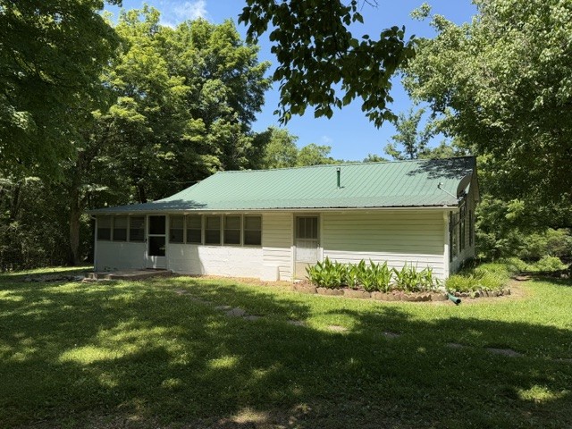 335 Lane Branch Rd