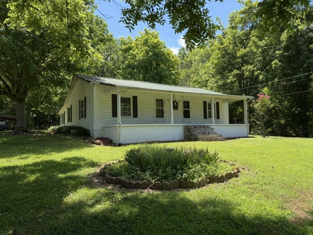 335 Lane Branch Rd