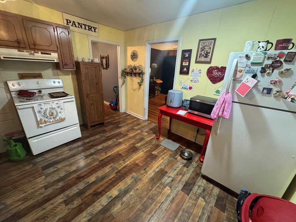 146 Mimosa St