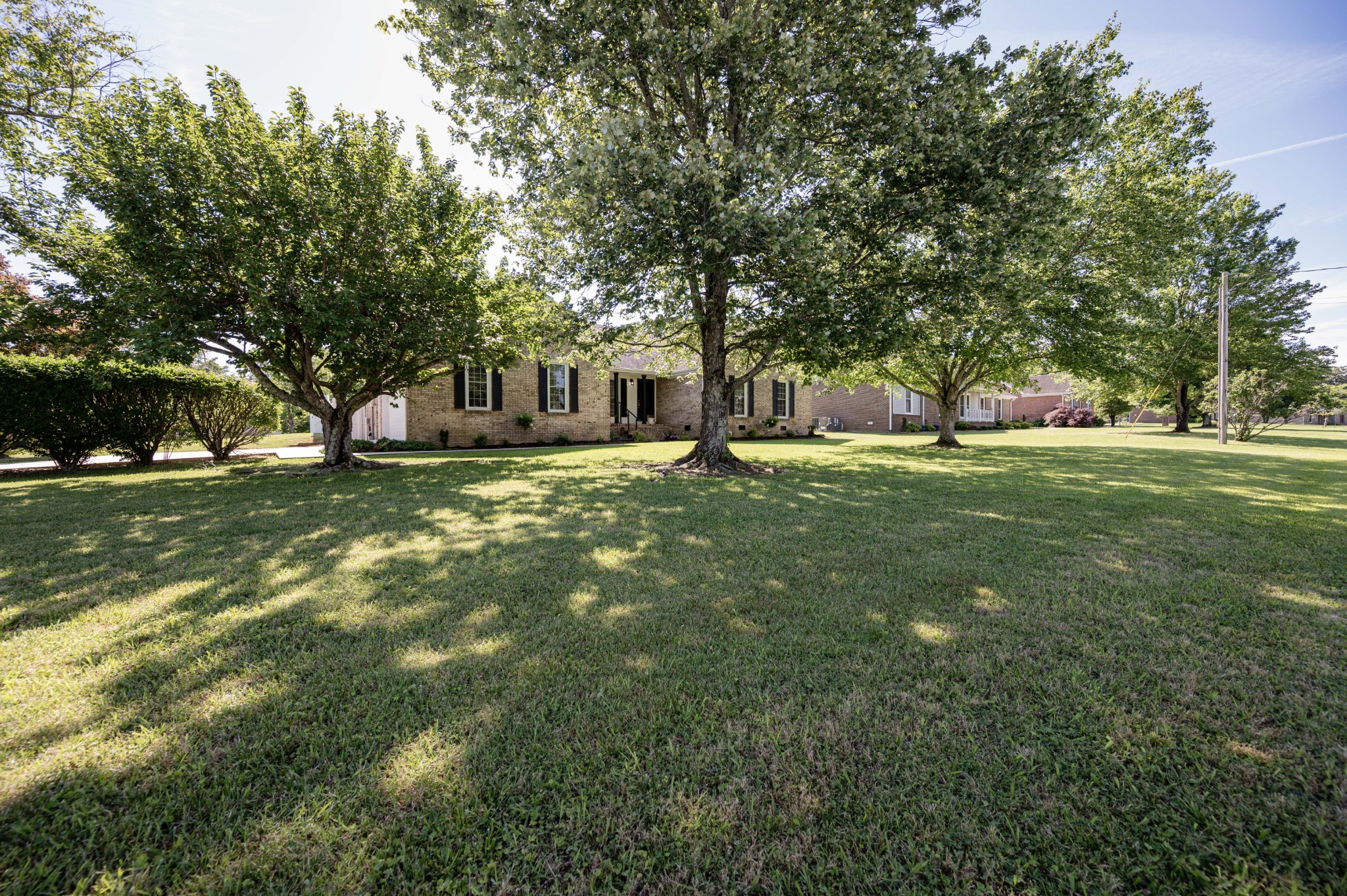 152 Greenbriar Cir