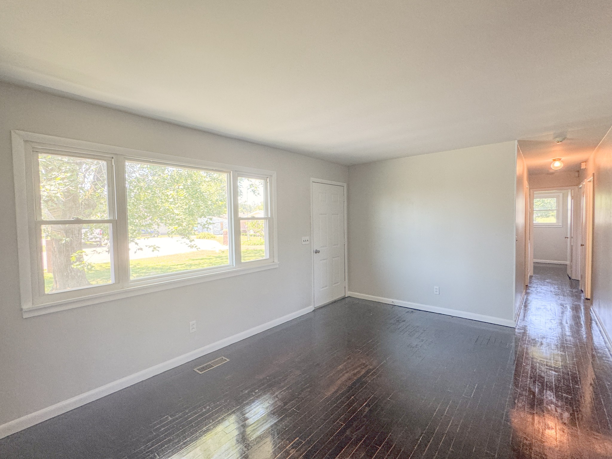 1204 Meadowlark Cir