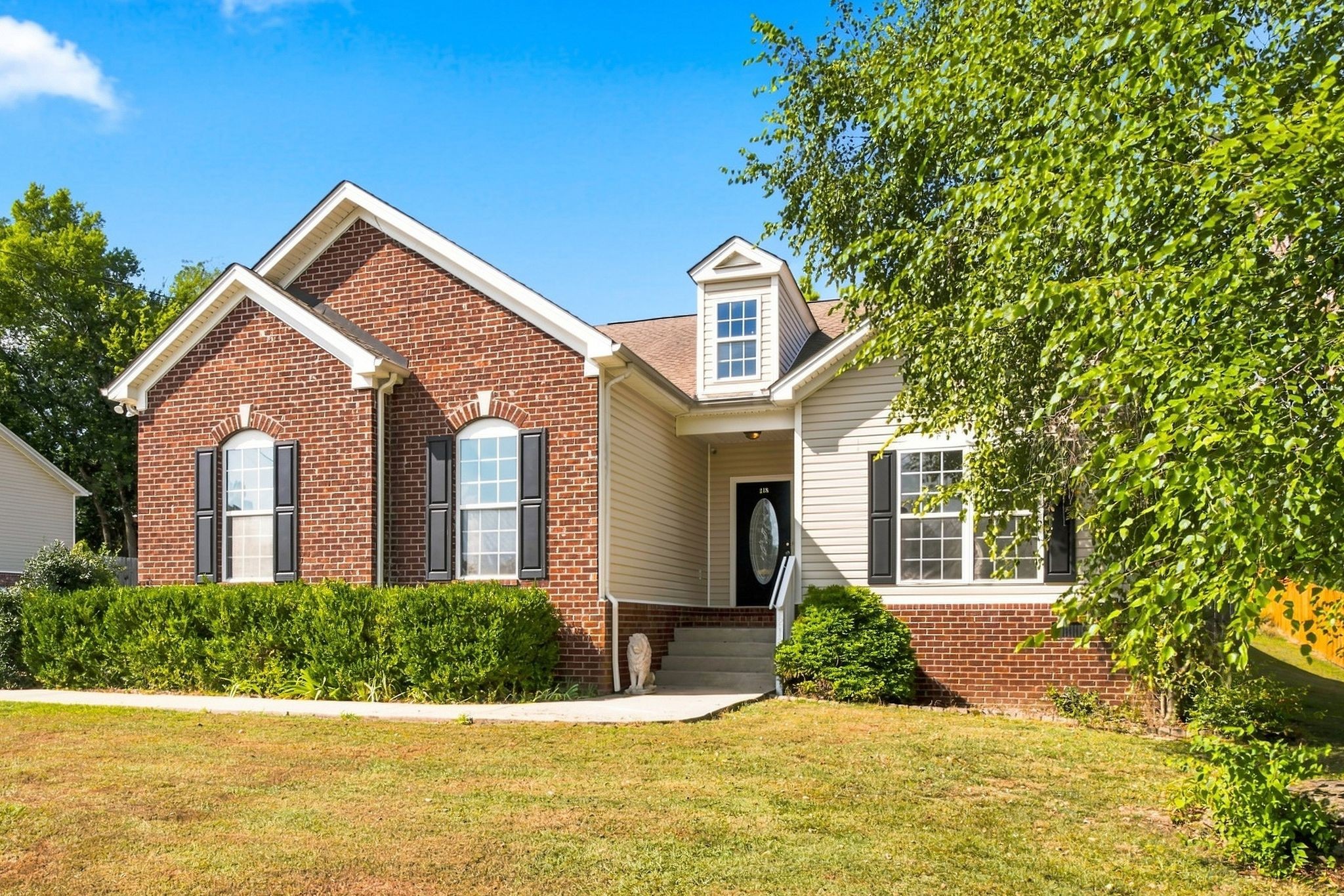 218 Cross Valley Dr